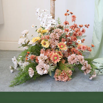 Forest-style green plants and floral arrangement