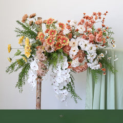 Forest-style green plants and floral arrangement