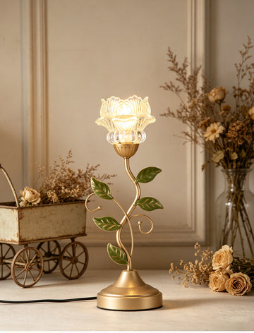 Pastoral Living Room Lamp Modern Simple Creative Flower Decorative Bedroom Bedside Table Lamp
