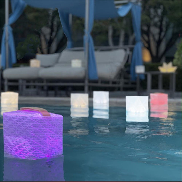 Vivzone Floating Solar Pool Light