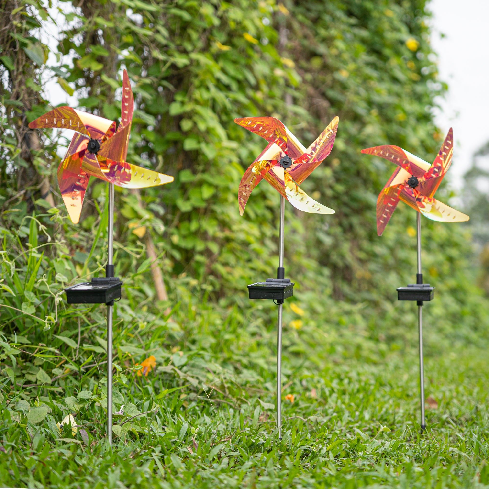 2/Pack Windmill Garden Lights Solar Wind Spinner – SILICONDYNAMIC